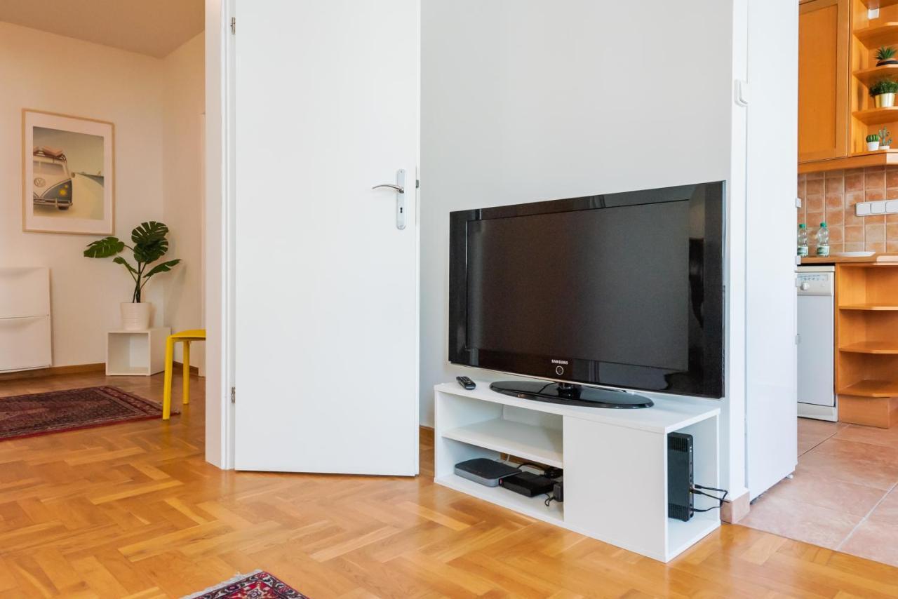New Town Spacious Apartment Varsóvia Exterior foto