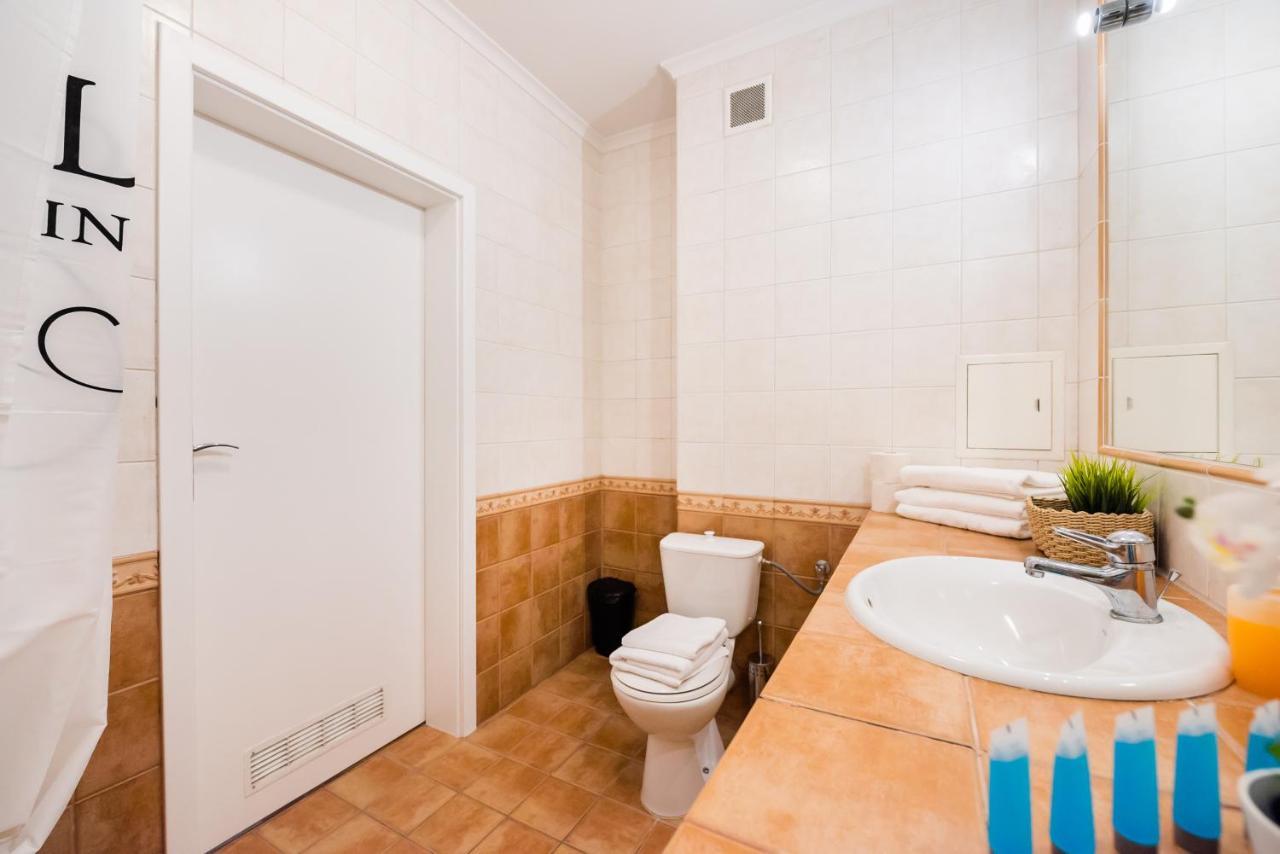 New Town Spacious Apartment Varsóvia Exterior foto